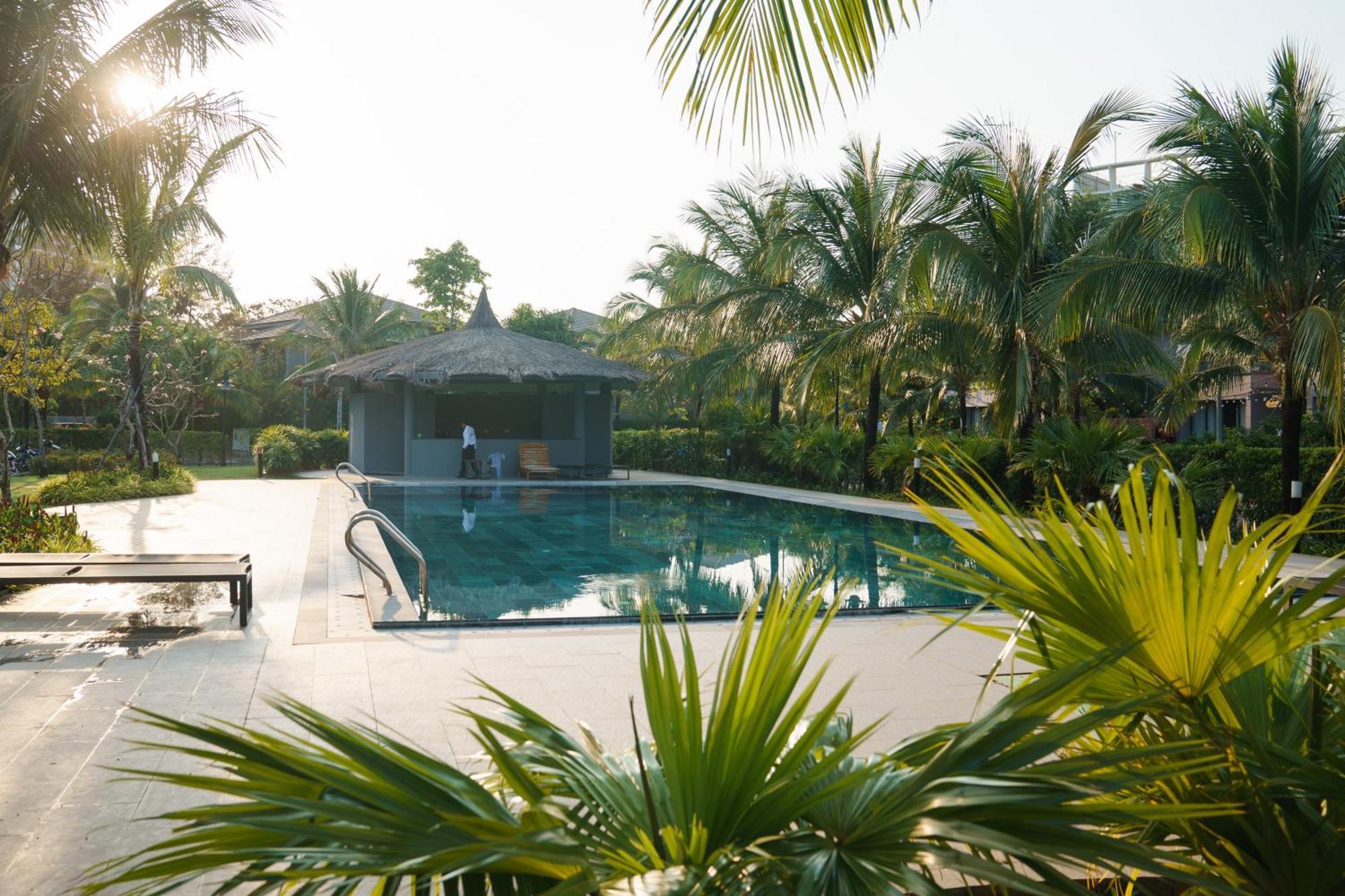 Kosmos Apart Hotel Phu Quoc - Night Market & Walkin To Beach Eksteriør bilde